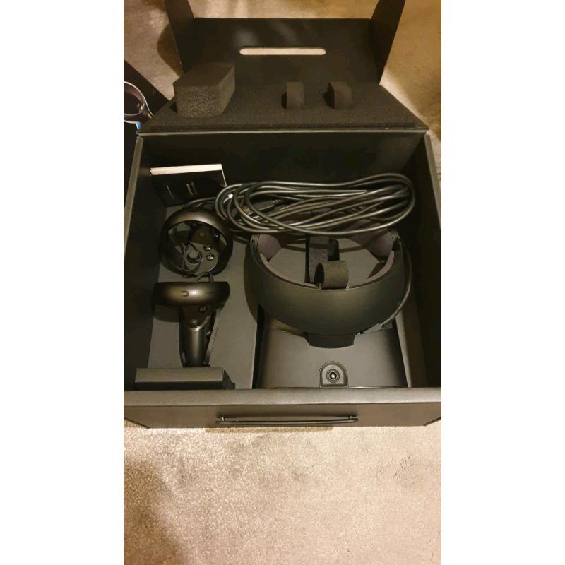 Oculus Rift S VR Headset