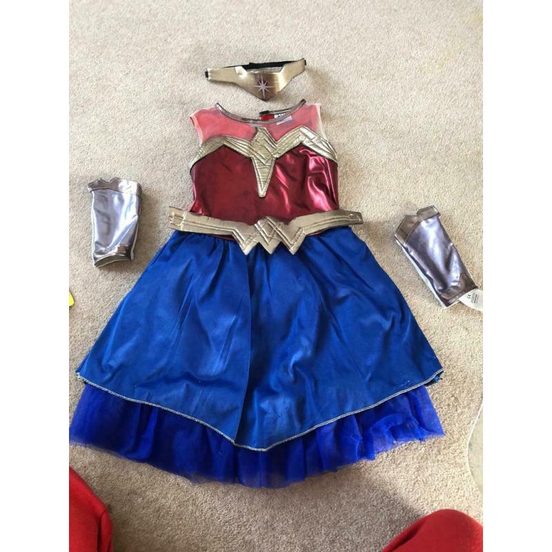 Wonder Woman costume size 7-8 years
