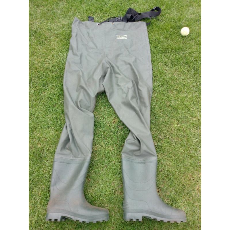 Shakespeare waders size 10