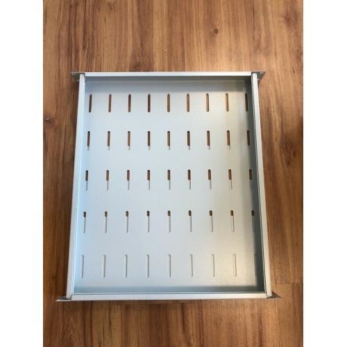 1U 19? extending server cabinet shelves (4 available)