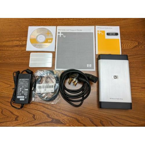 HP PERSONAL MEDIA DRIVE HD3000 300GB USB 2.0 PORTABLE EXTERNAL HARD DRIVE HDD