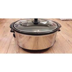 Slow Cooker - Morphy Richards - Super Condition