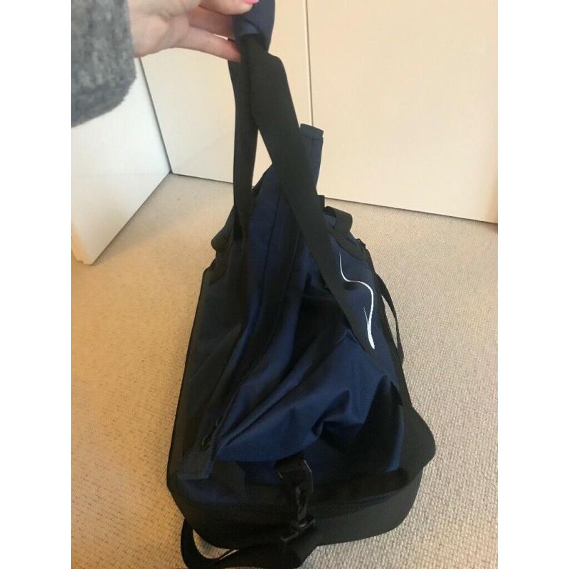 BRAND NEW Nike Sports or Overnight Bag