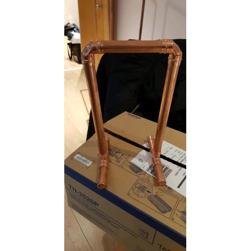 7 x rustic copper table stand for wedding or events