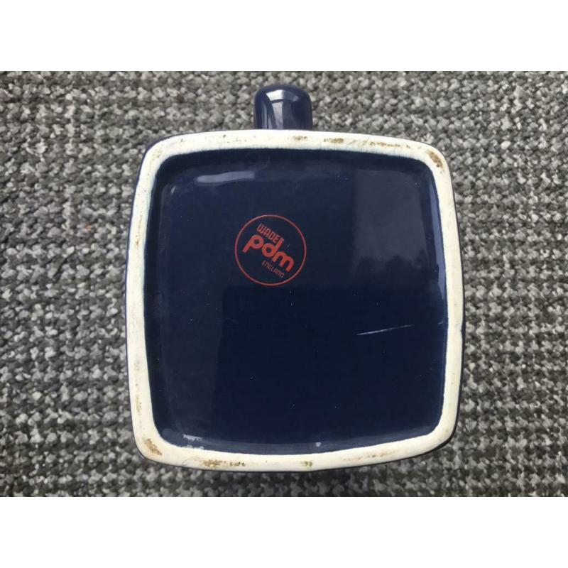 Dewars fine scotch whisky 1 litre water jug 12in tall