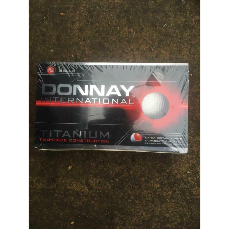 15 Donnay golf balls