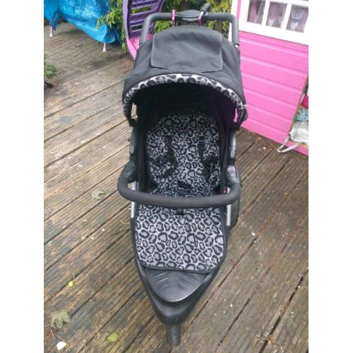 Mothercare complete travel system including car adaptor and car seat