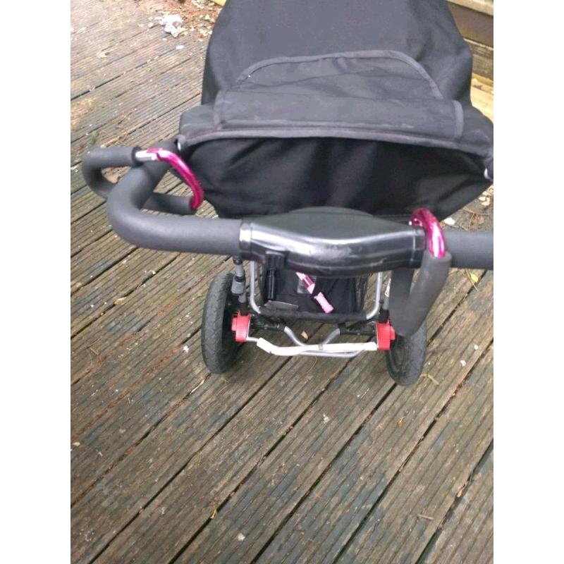 Mothercare complete travel system including car adaptor and car seat
