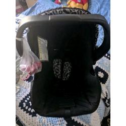 Mothercare complete travel system including car adaptor and car seat