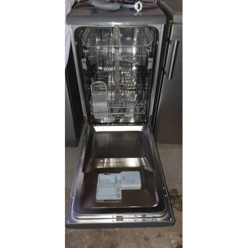 Hotpoint Slimline Dishwasher