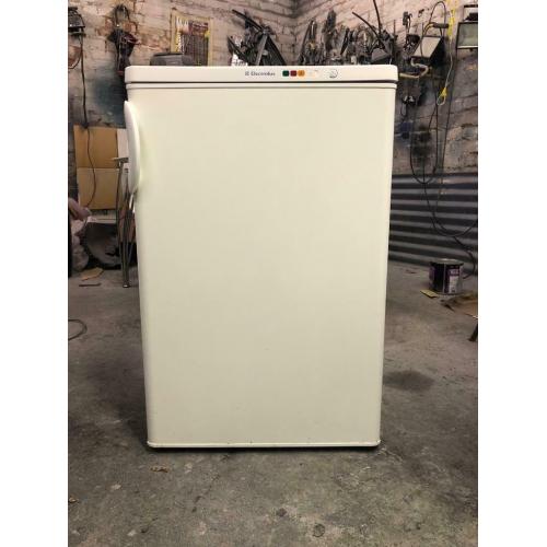 Electrolux fridge