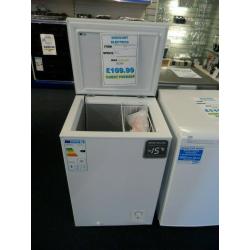 ESSENTIALS Chest Freezer Freestanding C95CFW20 - White