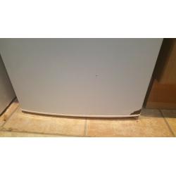 Refridgerator to go asap ?20 ONO