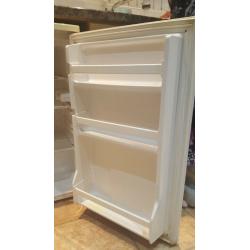 Refridgerator to go asap ?20 ONO