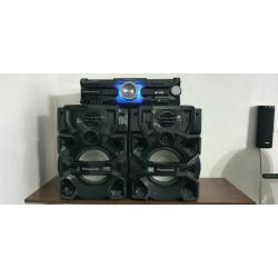 Panasonic SC-AKX710E-K Megasound Party, Hi-Fi System