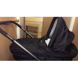 Britax Smile PramTravel System in Black,