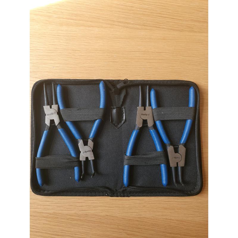 Circlip plier set