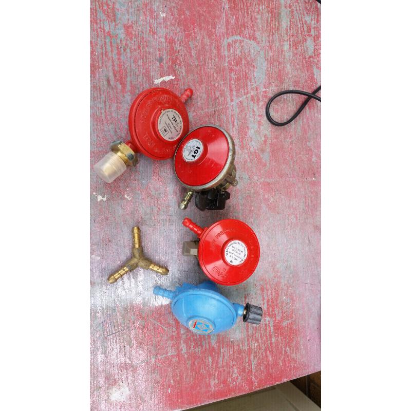 Gas bottle fittings