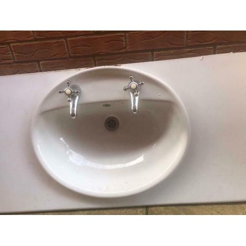Sink & Taps - good condition