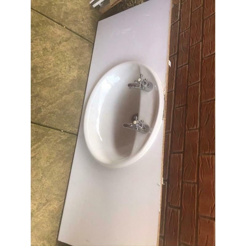 Sink & Taps - good condition