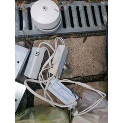 Electric bundle. Sockets,cables,halogen spot transformers, various...