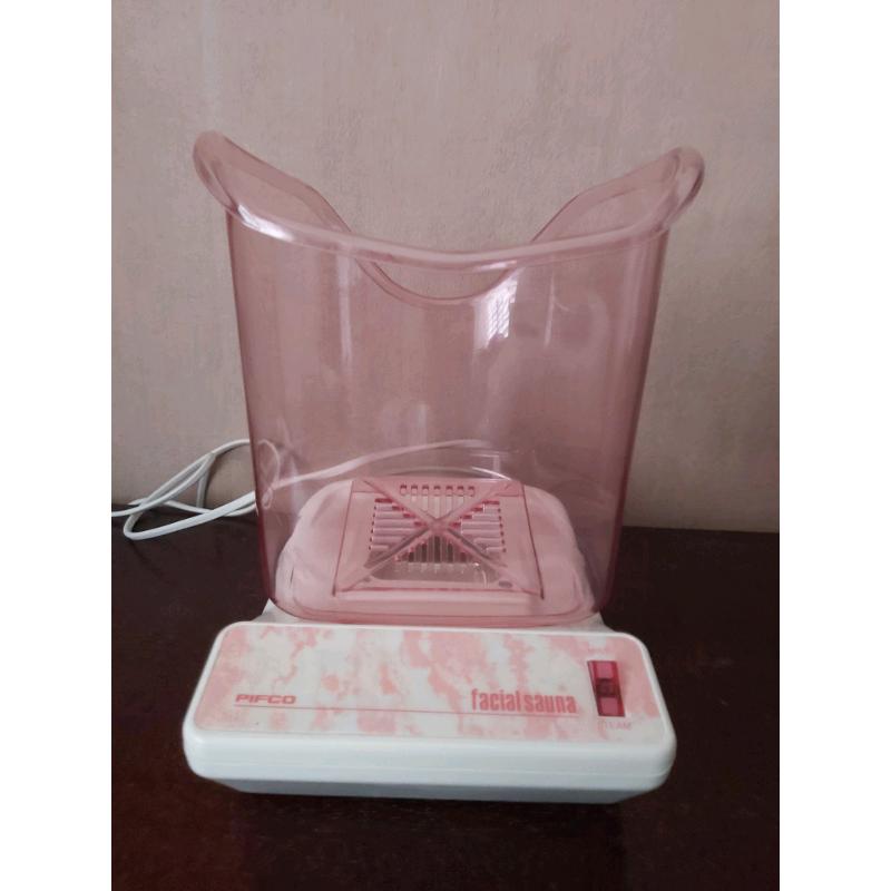 Facial Sauna to pamper your skin.