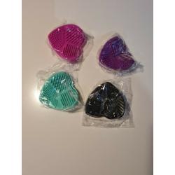 NEW Heart Shape Makeup Brush Cleaner Silicone Finger Glove Make Up