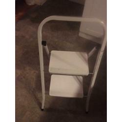 Step ladder