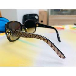 Gucci glasses