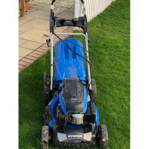 Hyundai petrol mower