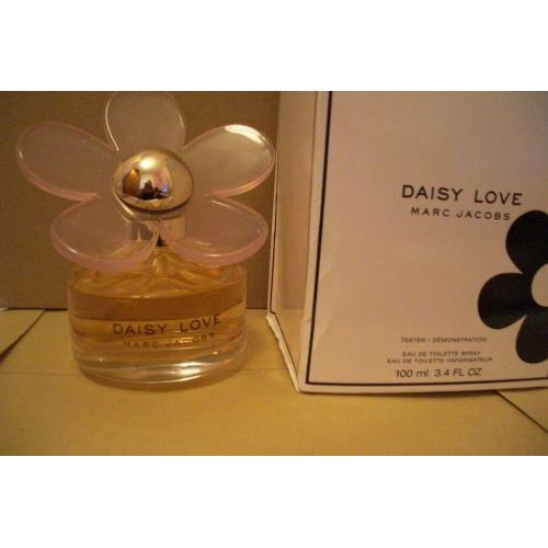 Daisy Love by Marc Jacob (X2) Genuine Article