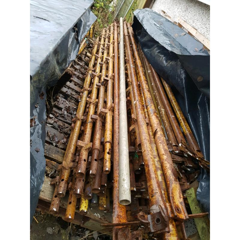 Scaffolding kwikstage