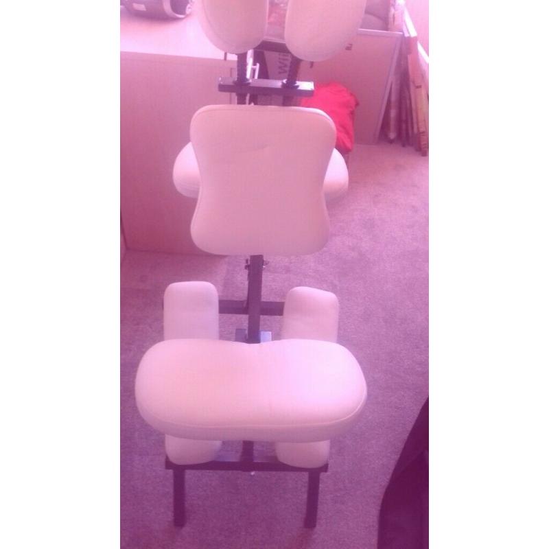 REDUCED Massage chair in carry bag REDUCED