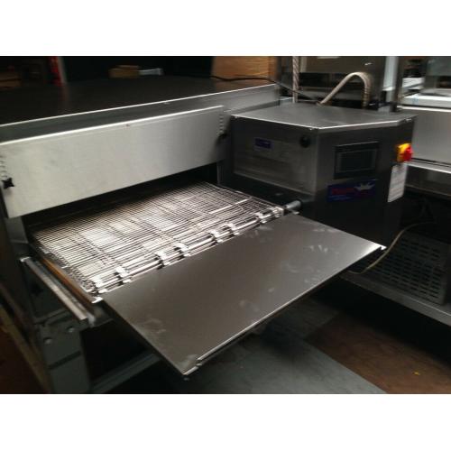 Pizza Oven, 26 Inches Gas Pizza King Conveyor oven