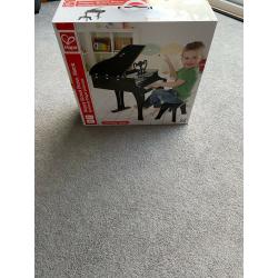 Brand New Children?s Hape Piano & Stool