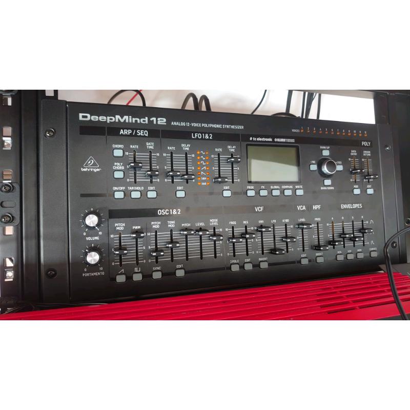 Deepmind 12d behringer