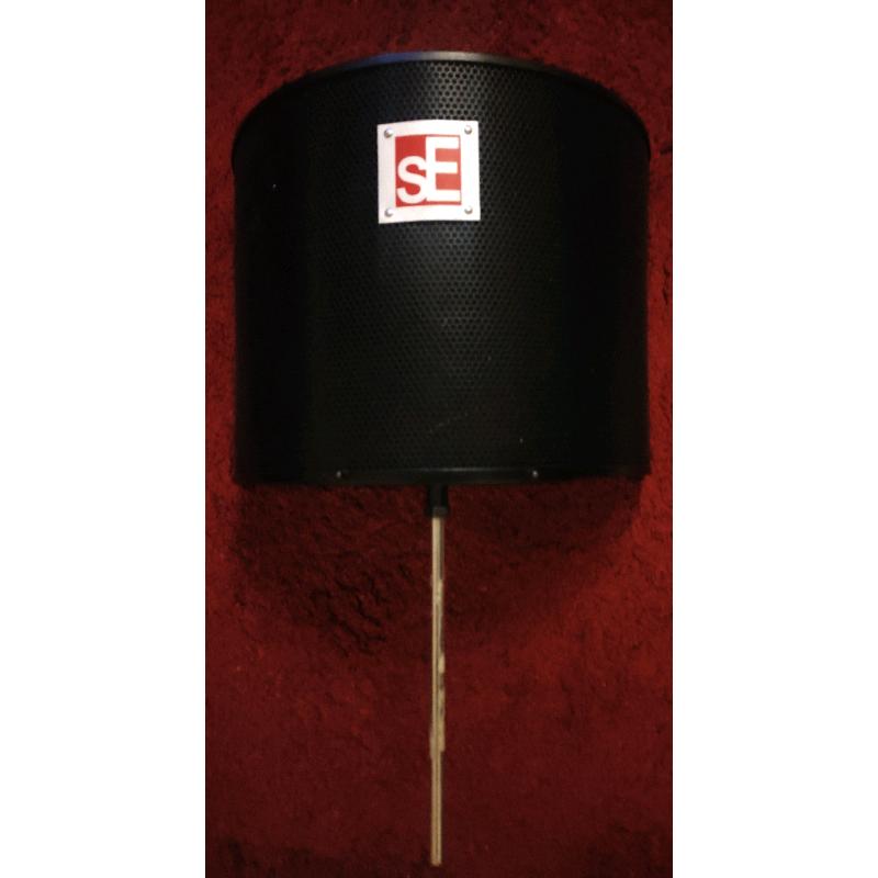 SE Electronics pop shield