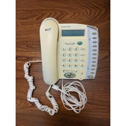 BT CONVERSE 320 CORDED PHONE ALPINE WHITE WITH 20 NUMBER MEMORY, HANDSFREE, LCD DISPLAY, CALCULATOR