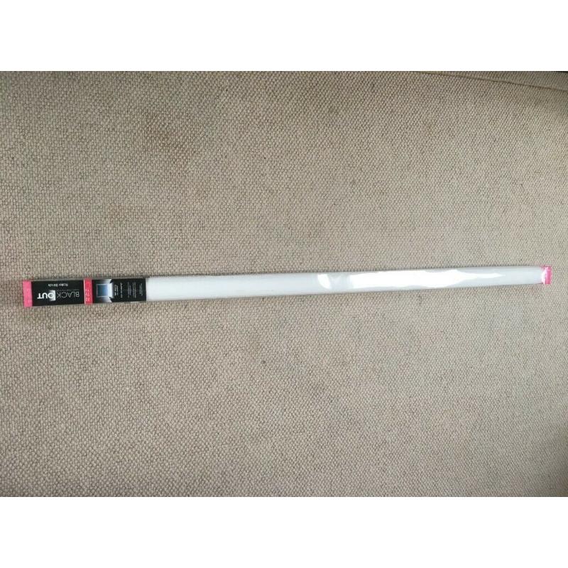 Blackout Blind 122cm (4') x 162cm drop 64" (Dartford)