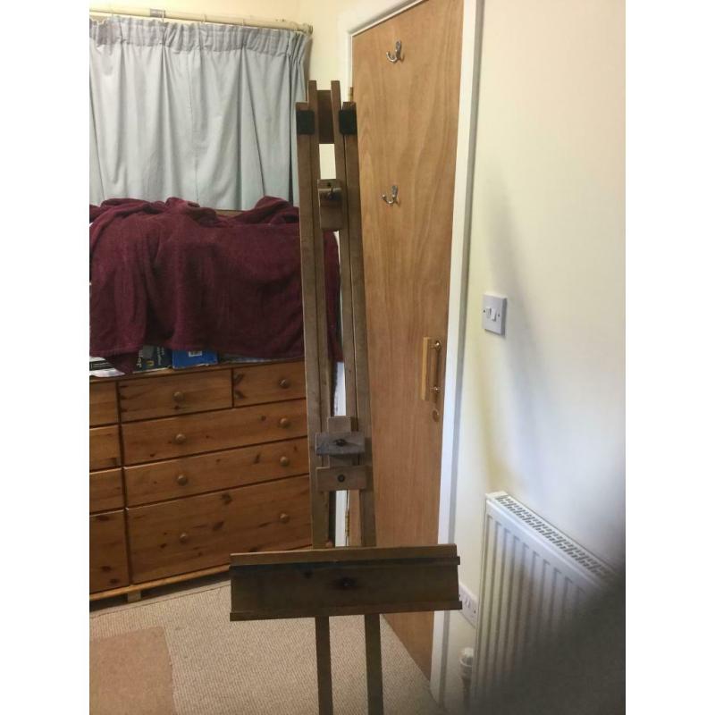 Artists Easel