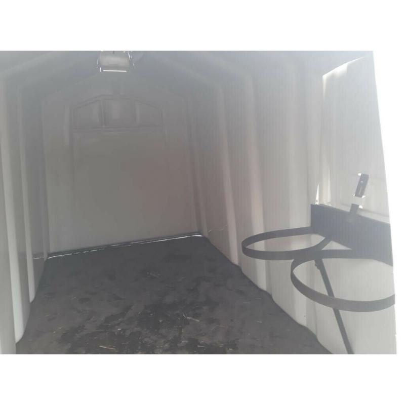 Agricultural Single calf hutches