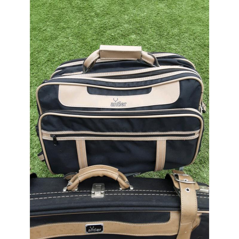 Antler luggage set
