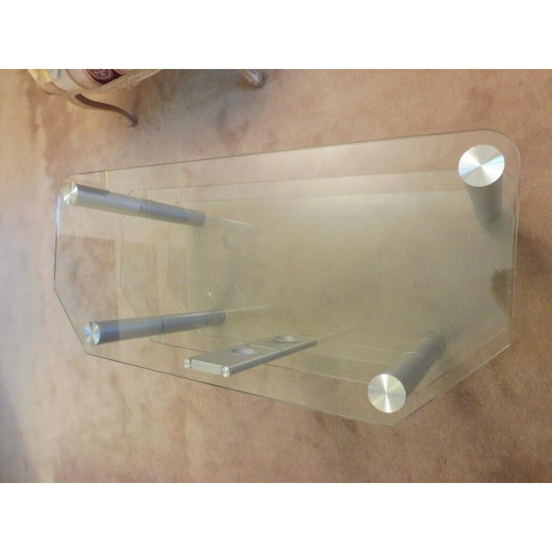 FABULOUS CLEAR SAFETY GLASS TV TABLE 42" UP TO 55" TV