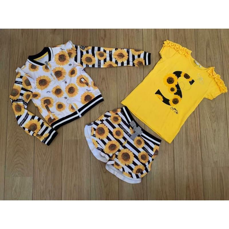 A Dee 3 piece Sunflower set age 10