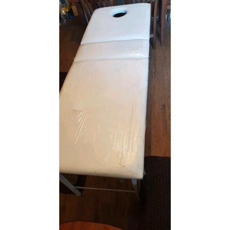 Luxury Massage Bed (Nearly New)