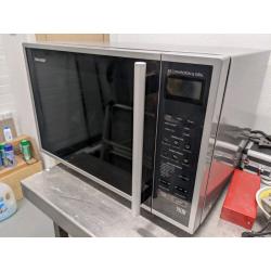 Combination microwave oven