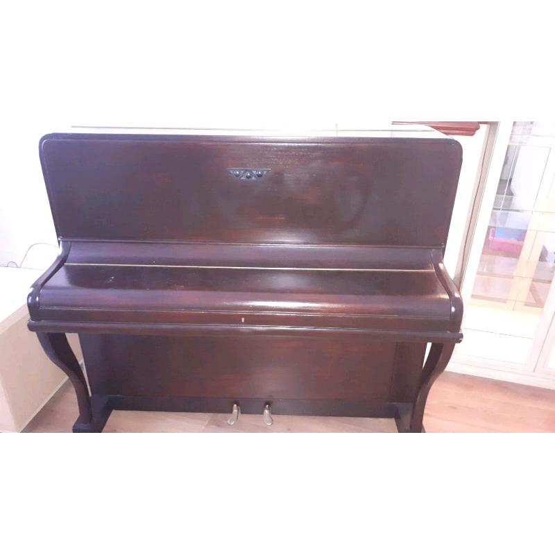 Berry London mahogany upright piano