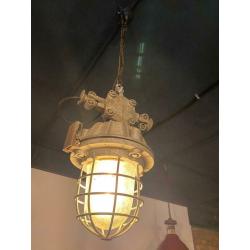 5 x ceiling lights