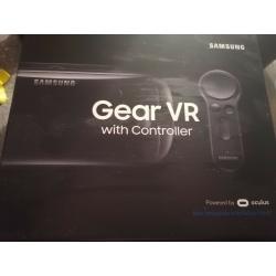 Orchid Grey Samsung Gear VR with controller