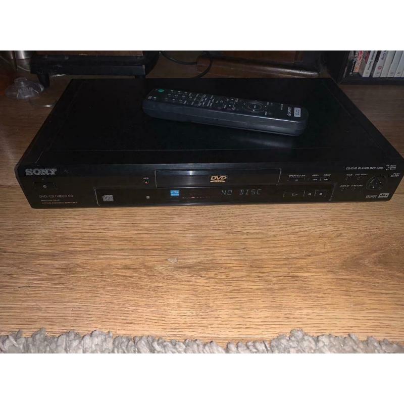 SONY DVD PLAYER WITH REMOTE